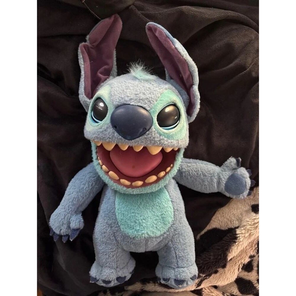 Stitch Disney hand puppet animatronics toy